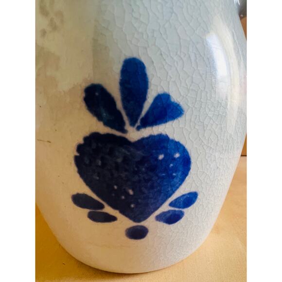 Blue Spongeware Heart Pitcher Small Stoneware Style Farmhouse Kitchen Creamer - Picture 3 of 7